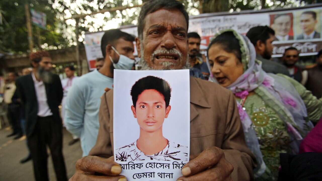 BNP Supporters Form Human Chain To Mark Human Rights Day - Dhaka