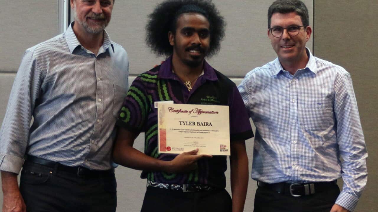 Indigenous Affairs Minister Nigel Scullion (L)