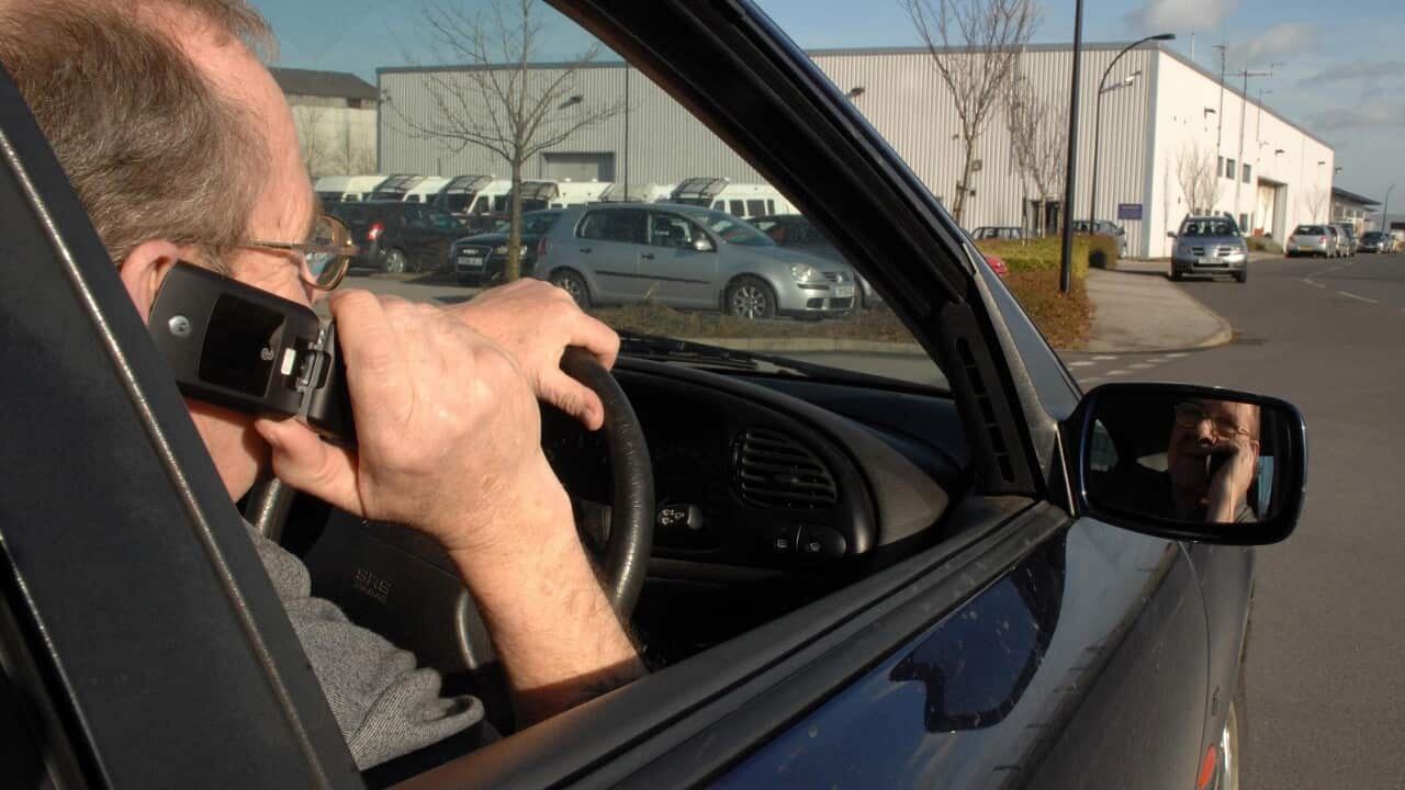 New road safety cameras in Victoria to catch drivers using mobile phone