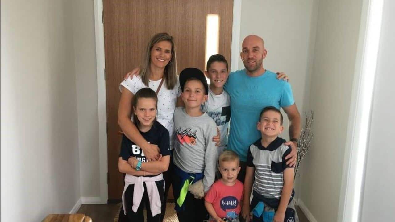 Austarlian stranded overseas