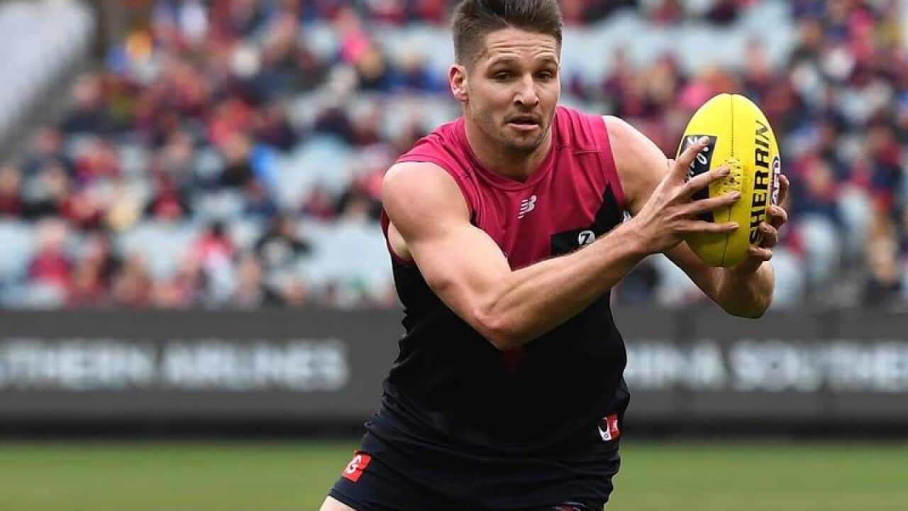 Jesse Hogan.