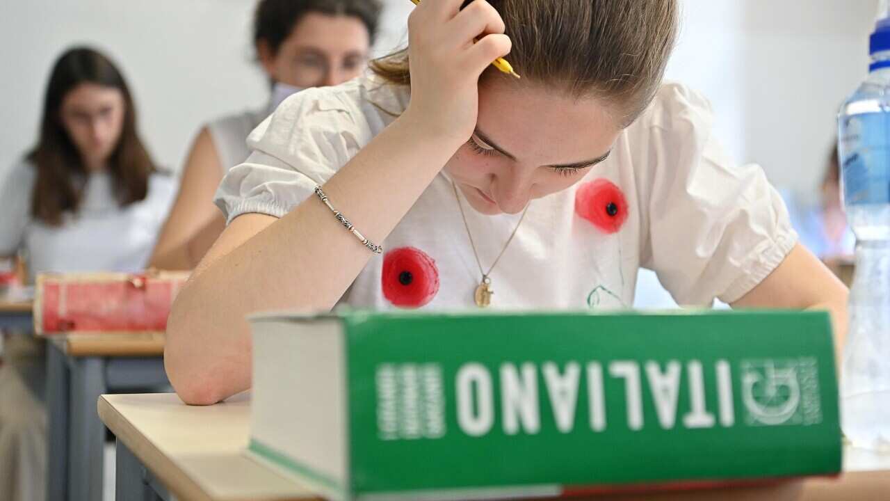 Studenti all'esame di maturità alle superiori Massimo d'Azeglio a Torino