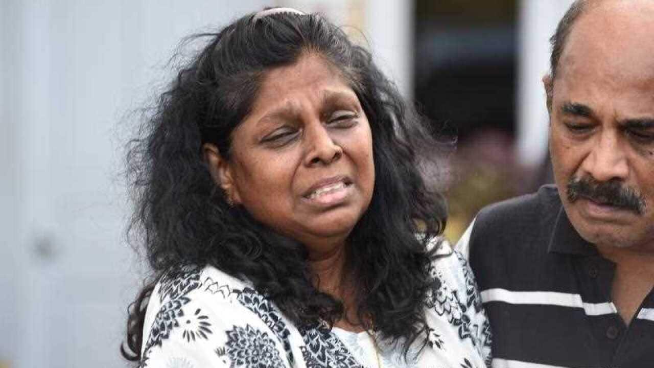 The mother of executed Australian, Myuran Sukumaran has written an emotional letter to the Indonesian President (AAP)