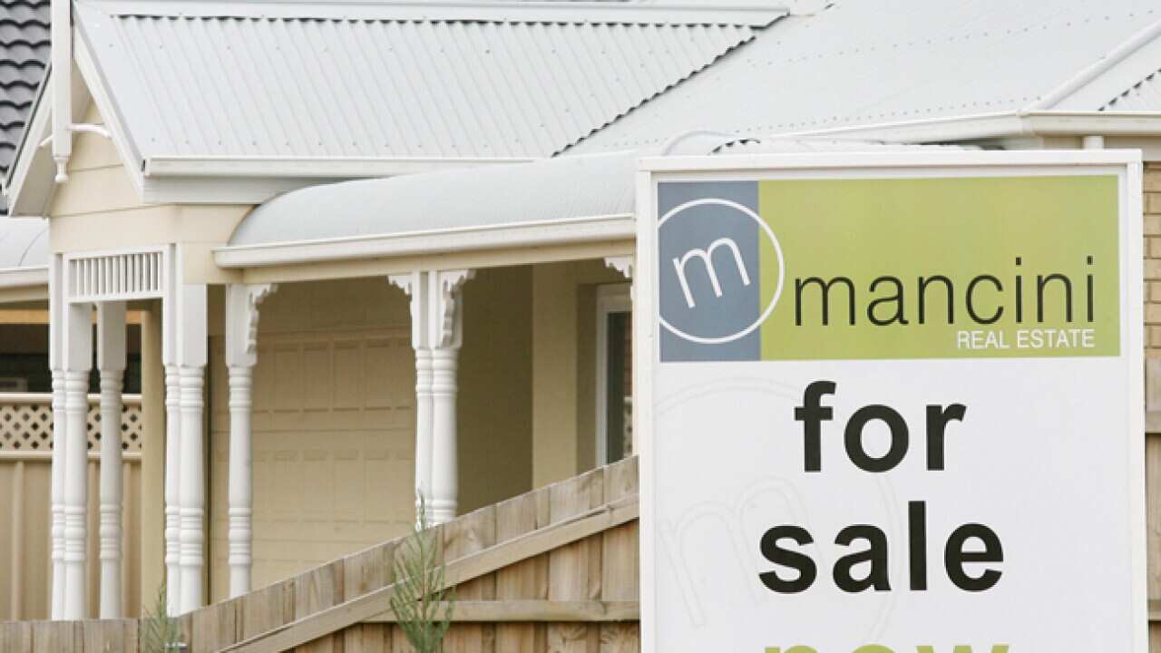 house_sales_B_afp_getty_110309_1851376958