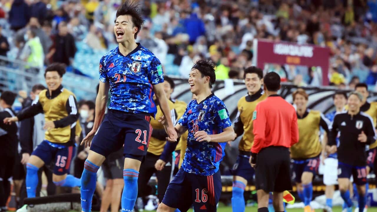 Image for read more article 'LISTEN MORE'