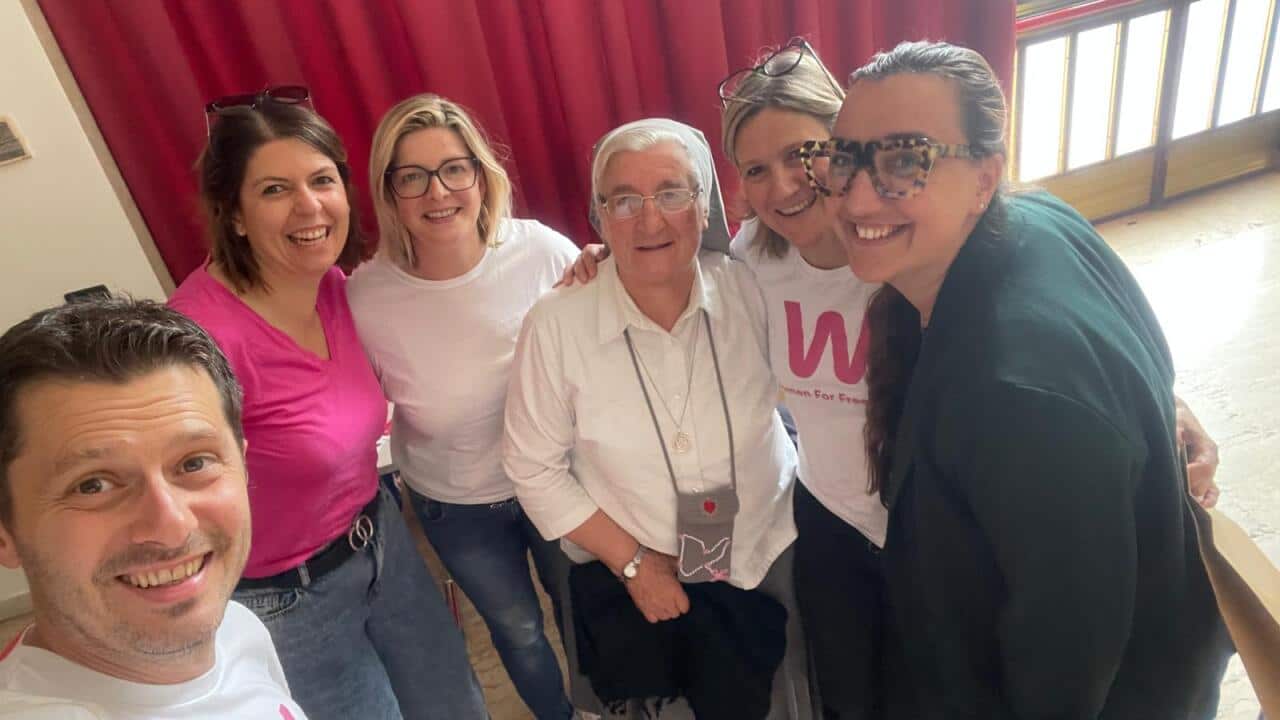 Suor Bruna con Women for Freedom (Bassano).jpeg