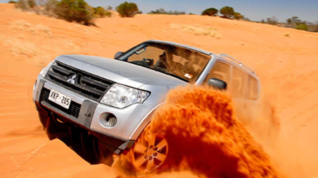 pajero_four_wheel_drive_100407_B_aap_1149107594
