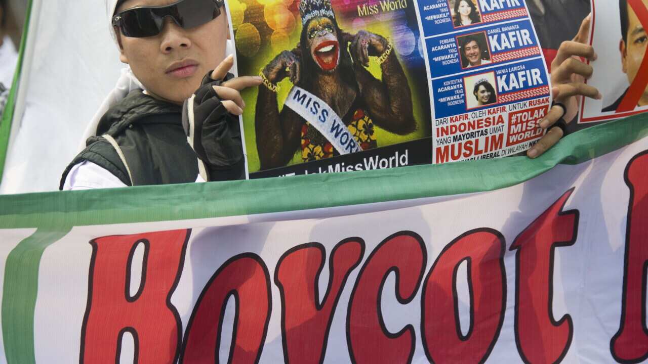 indonesia_miss_world_aap_130907.jpg