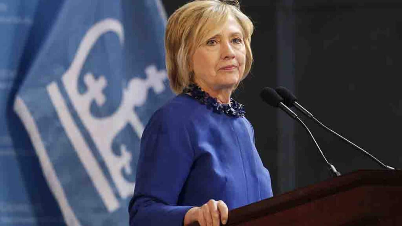 Clintons make $25m in speaking engagements