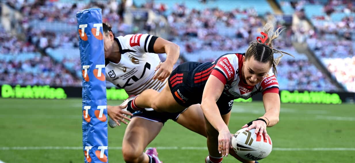 Roosters wallop defending premiers Broncos 30-6 in NRLW grand final