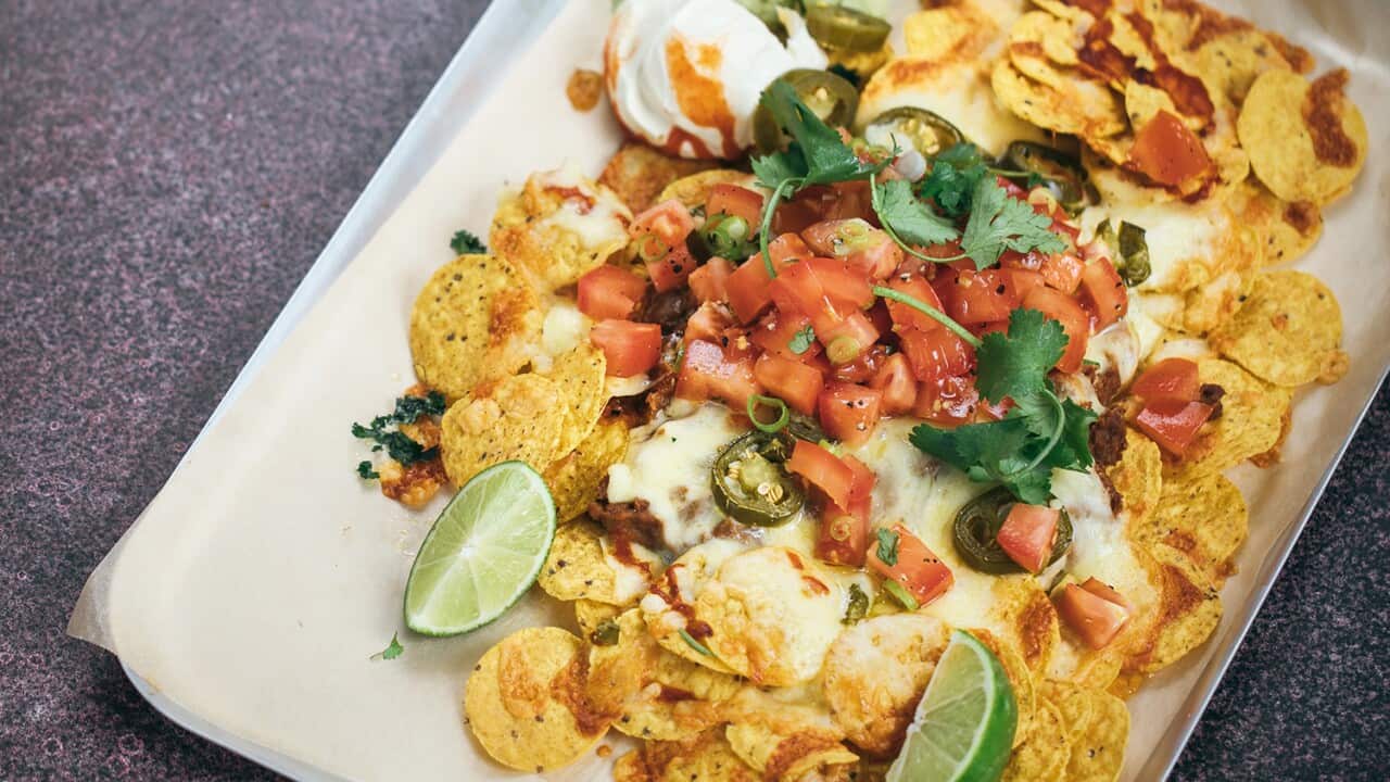 Refried bean nachos