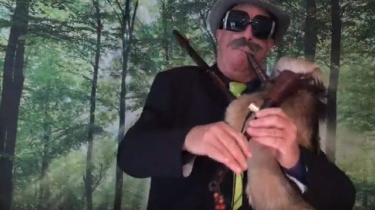 Macedonian traditional music, Linsey Pollak,