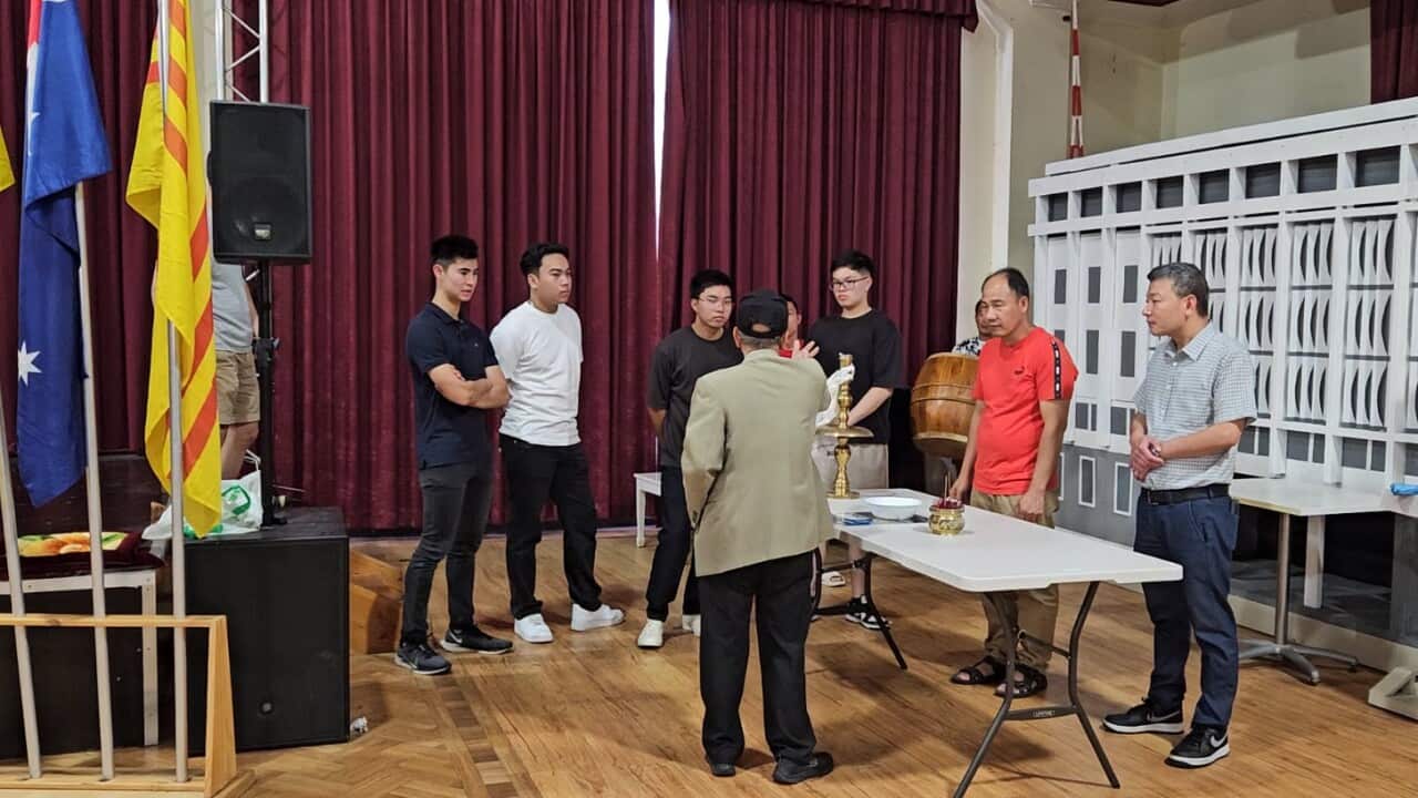 Thế hệ tiếp nối chuẩn bị cho Lễ Giỗ Tổ Hùng Vương (SBS).jpg