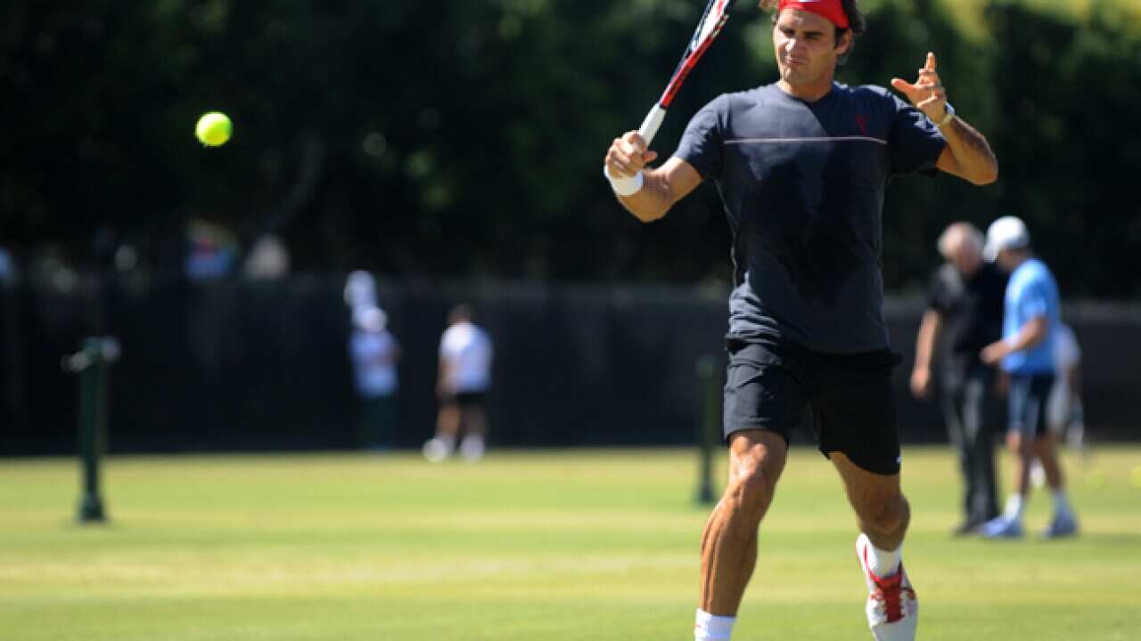 federer_sydney_aap_s_110913_1738093813