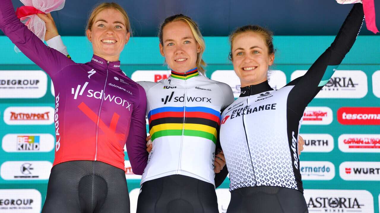 Grace Brown Giro Donne