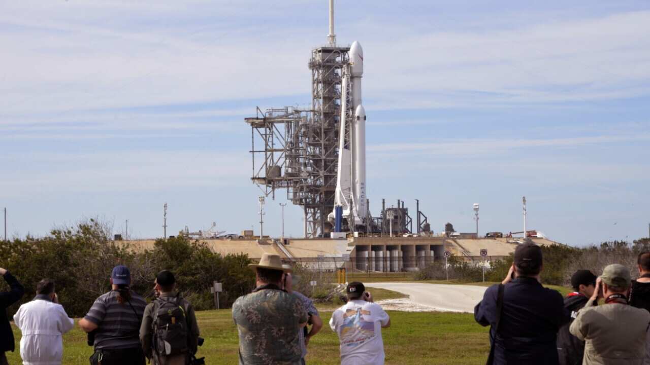 United States, Florida:SpaceX's huge new Falcon Heavy rocket is seen at NASA's Kennedy Space Center in Florida on February 5, 2018