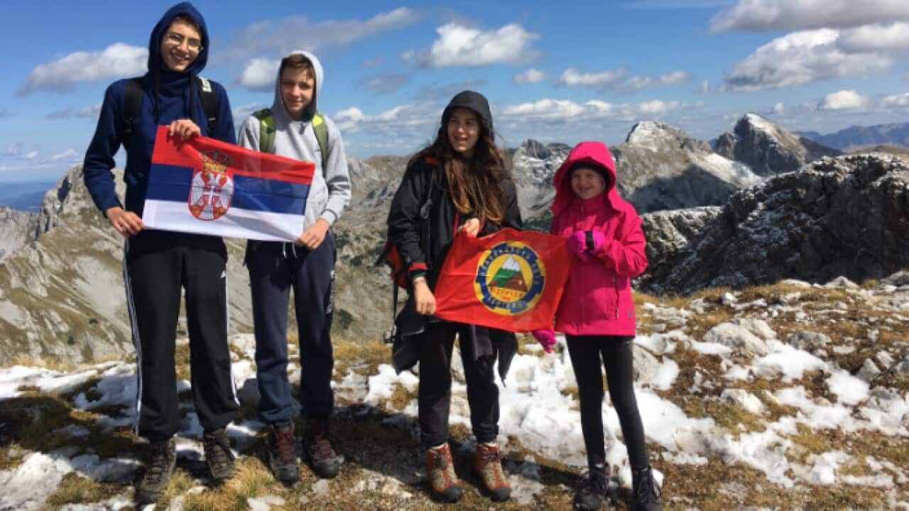Clanovi planinarskog kluba Radnicki na vrhu planine Volujak /Bosna i Hercegovina/ Maja Vuckovic,treca sleva.