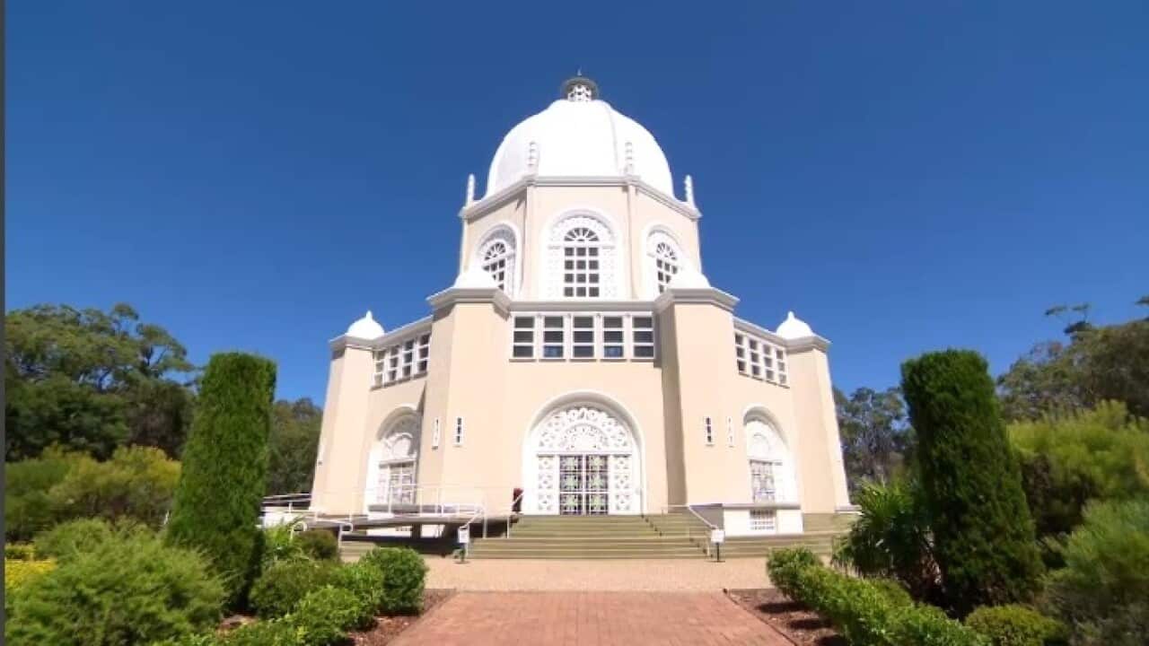 The serene Bahai temple in Sydney belies its followers fears for family in Yemen