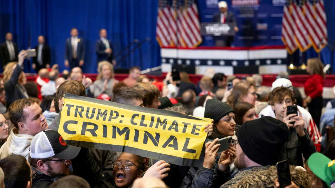 TOPSHOT-US-POLITICS-VOTE-TRUMP