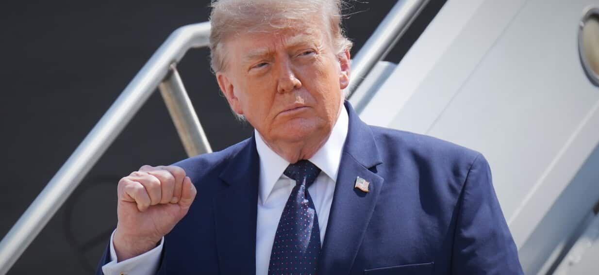 War in the Middle East expands as the US and Iran hit infrastructure