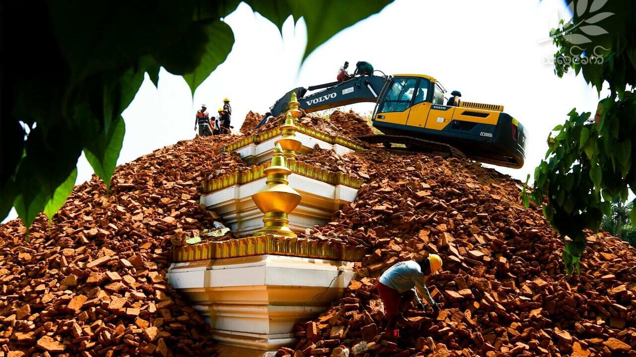 Reconstruction in progress Mandalay city.jpg
