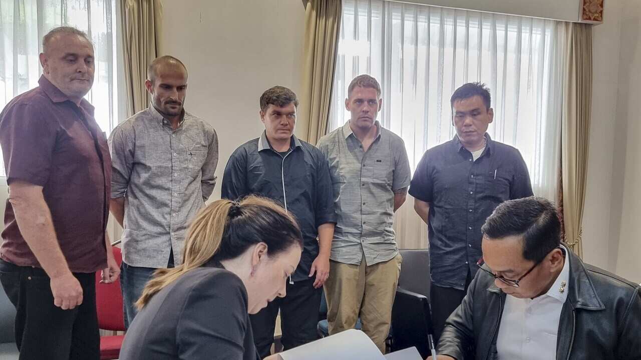 Remaining 'Bali Nine' members return to Australia