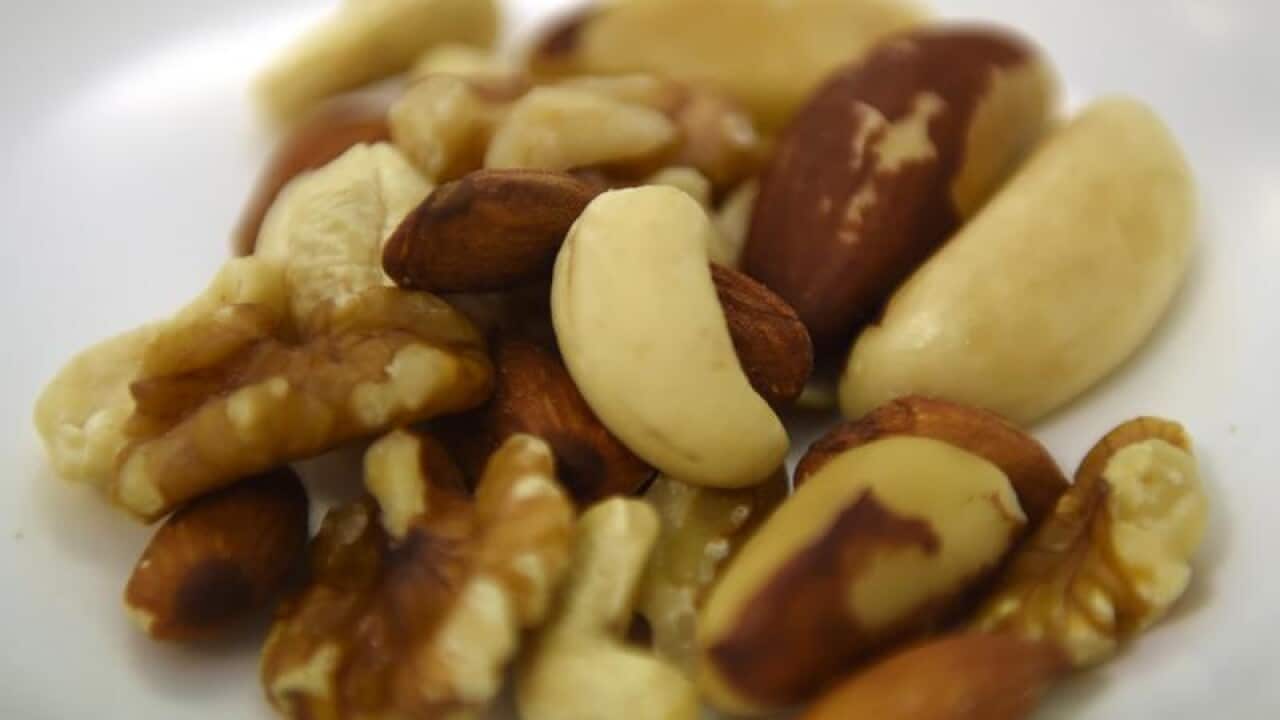 A file image of mixed nuts