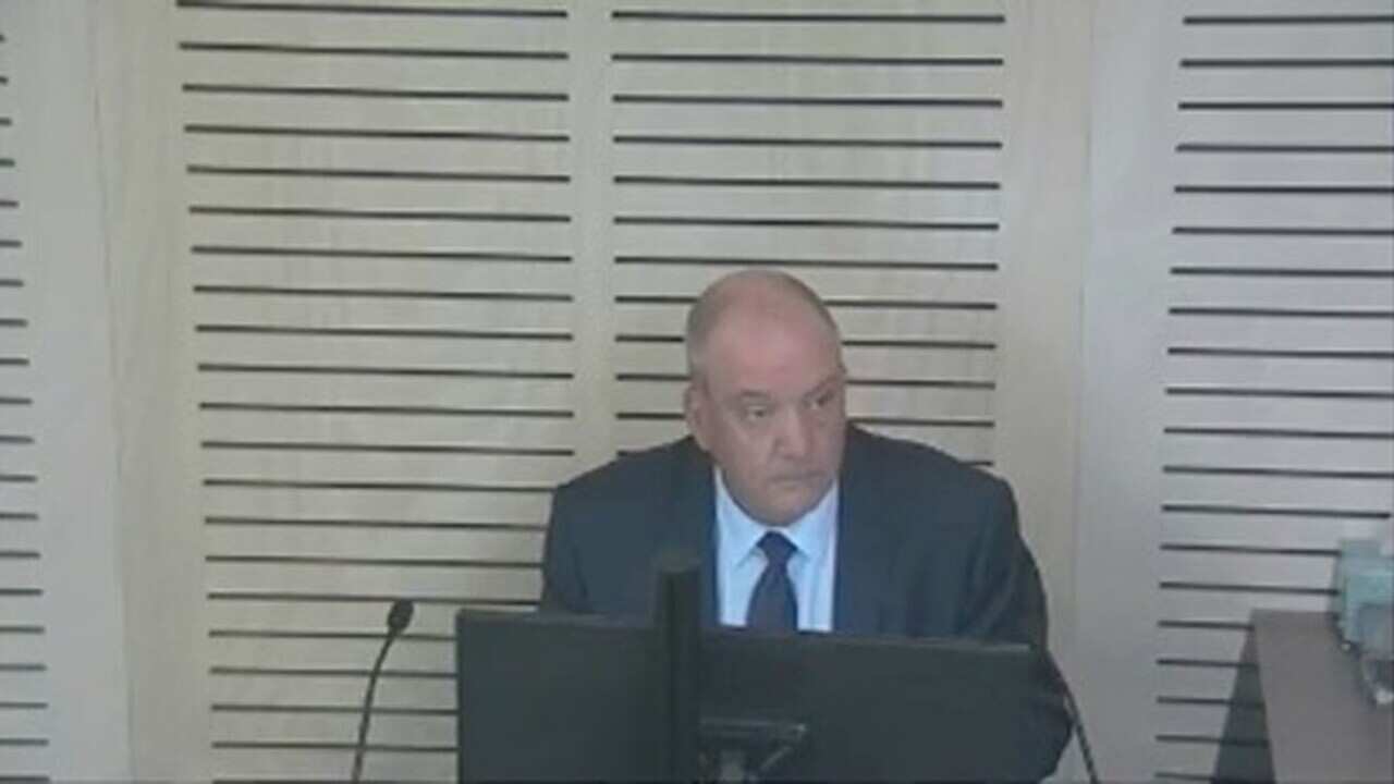Former Wagga Wagga MP Daryl Maguire giving evidence during the NSW Independent Commission Against Corruption on 14 October.