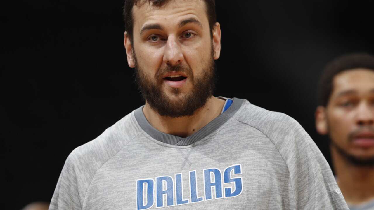 Dallas Mavericks centre Andrew Bogut