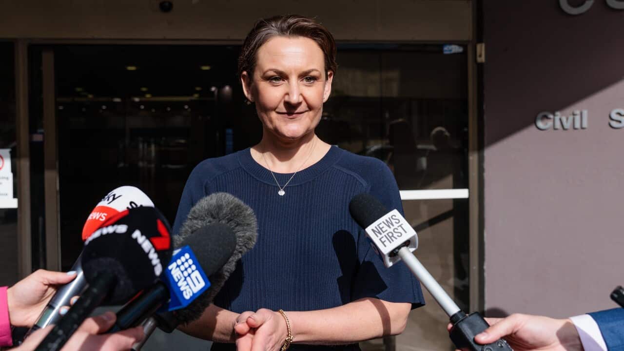 AMBER-JADE SANDERSON PRESSER