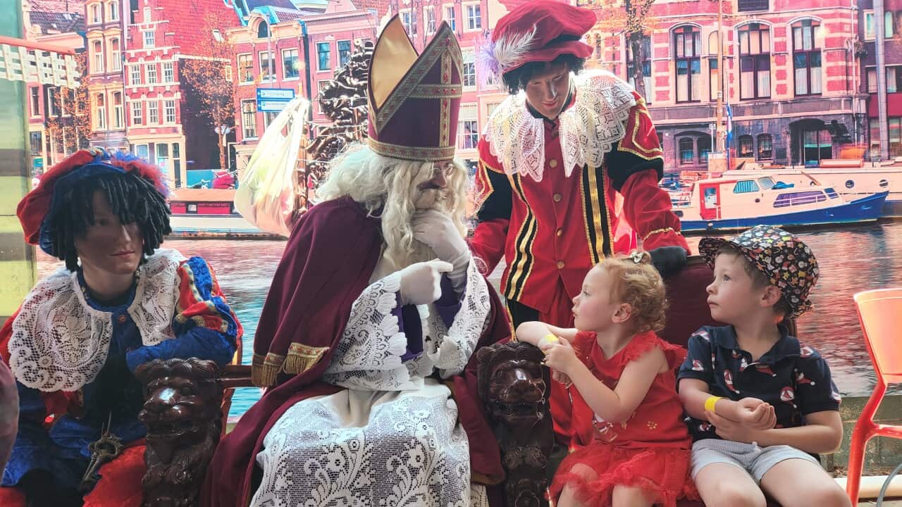 Sinterklaas bezocht The Dyutch Pantry in Klemzig (SA).jpg