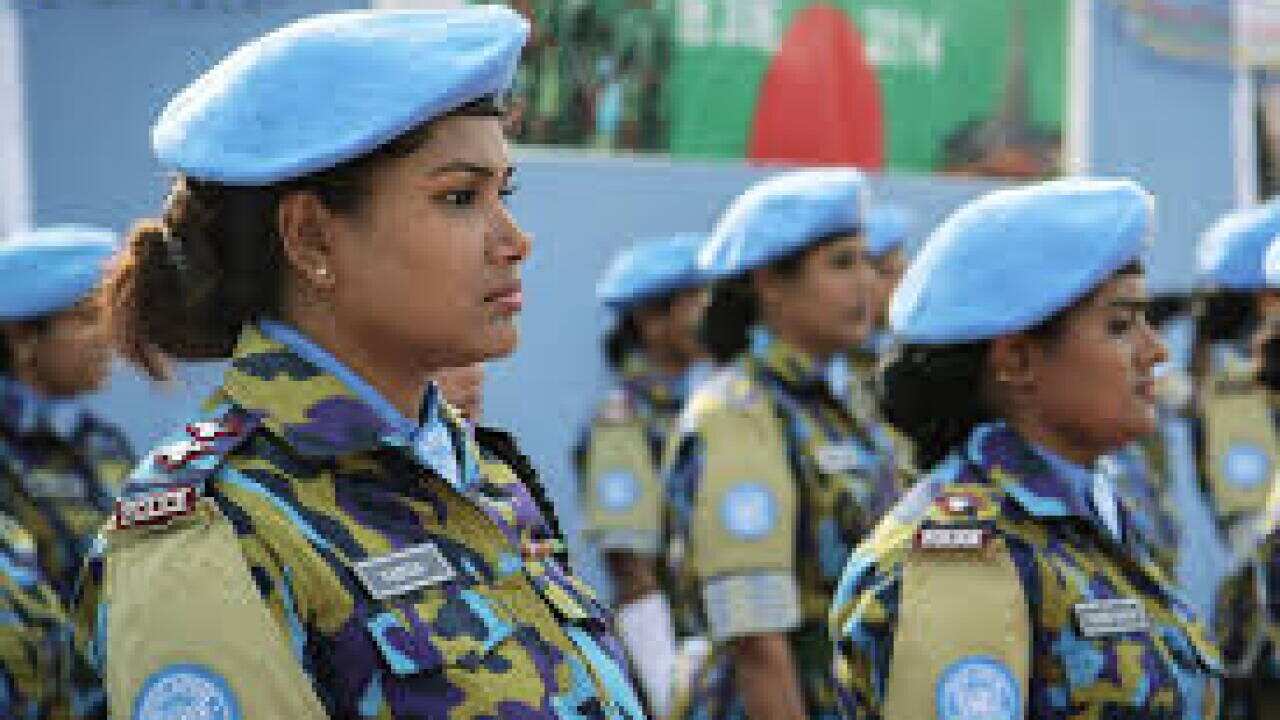 Bangladeshi woman police