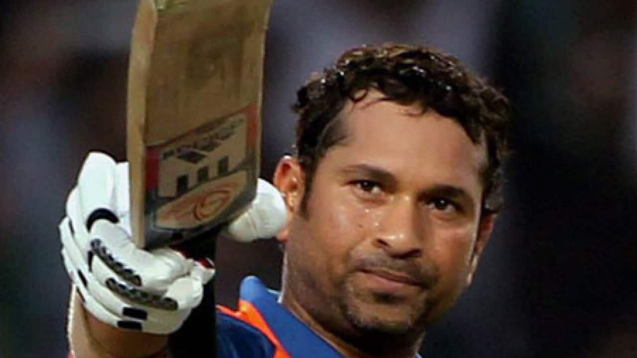 Sachin_Tendulkar_ODI_100225_B_aap_1315221462