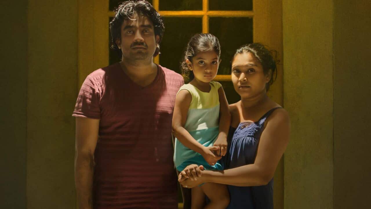 Still from Dakala Purudu kenek