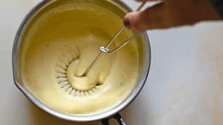 Sweet buns creamy filling