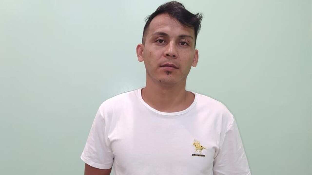 Asylum seeker Zabihullah Hussaini is worried by Australia's move to end PNG offshore processing.