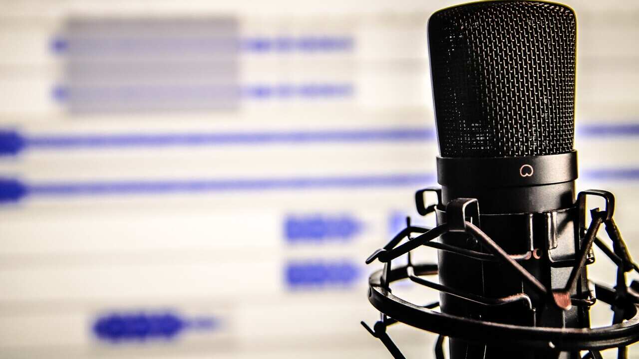 podcast microphone