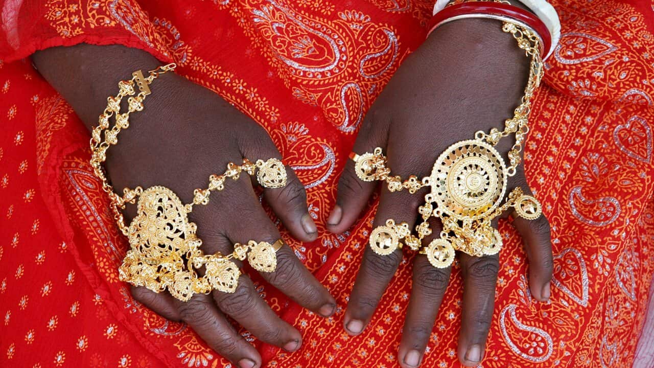 india_bride_marriage_aap_130831.jpg