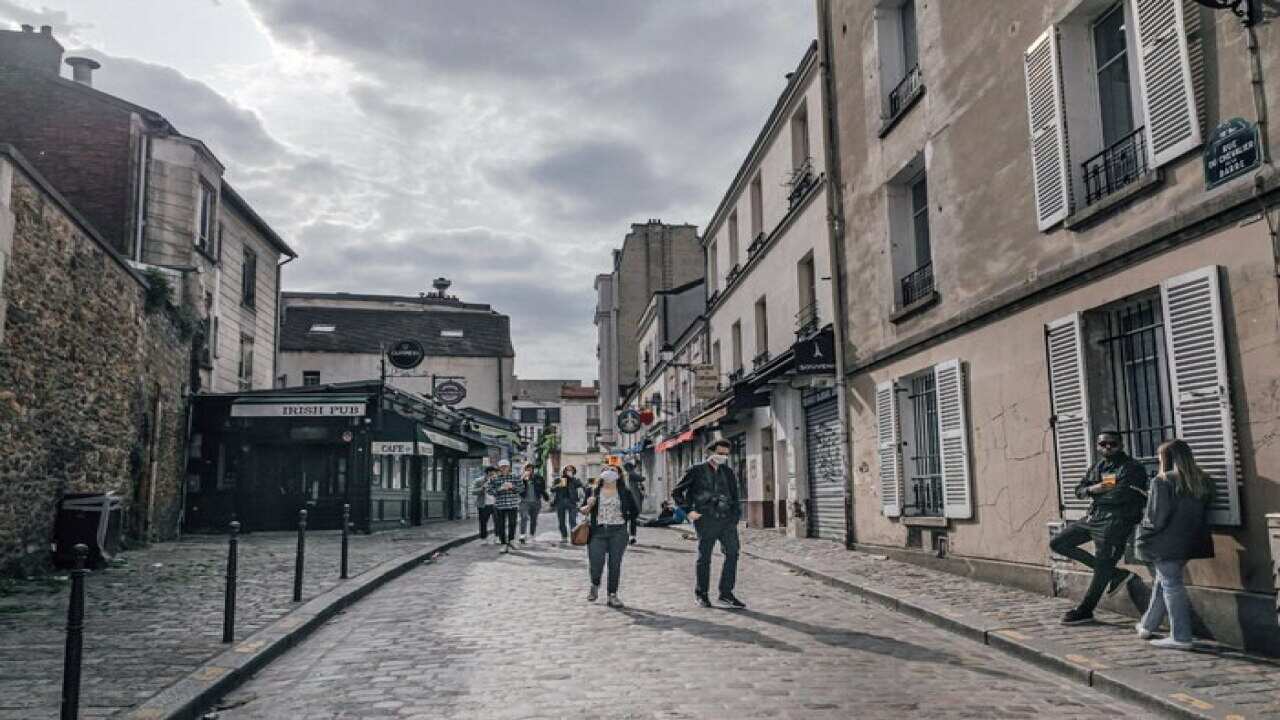 Its Defenses Undone by a Virus, France Seeks Lessons From a Lost War