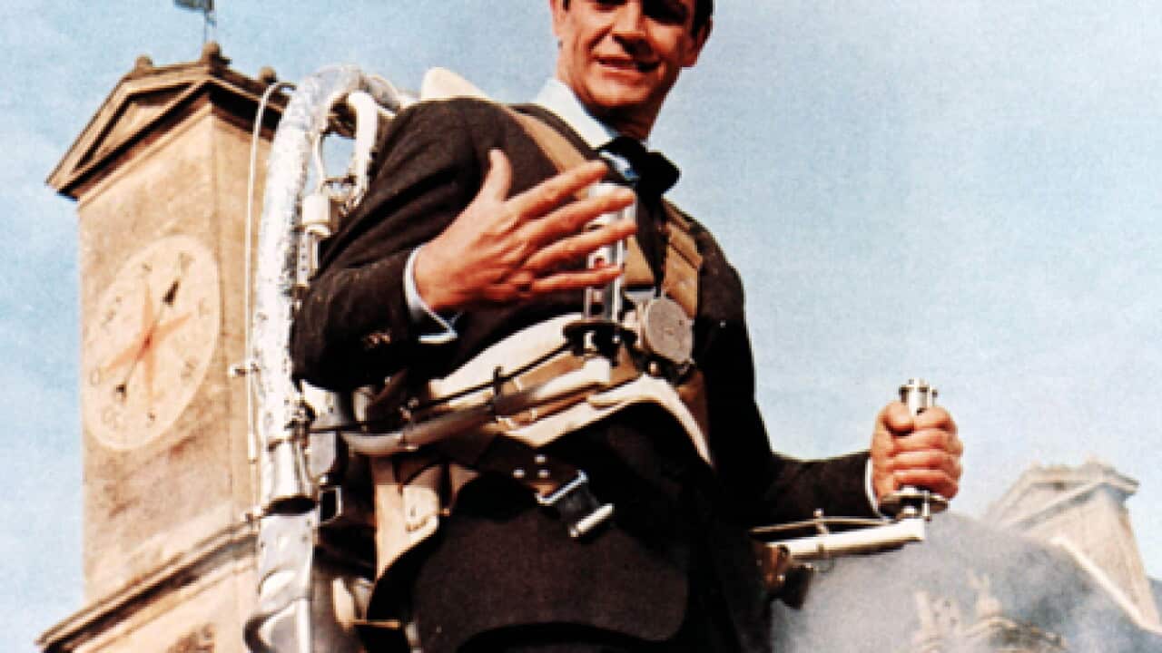 james_bond_seanconnery_67_100922_B_PR_1765040656