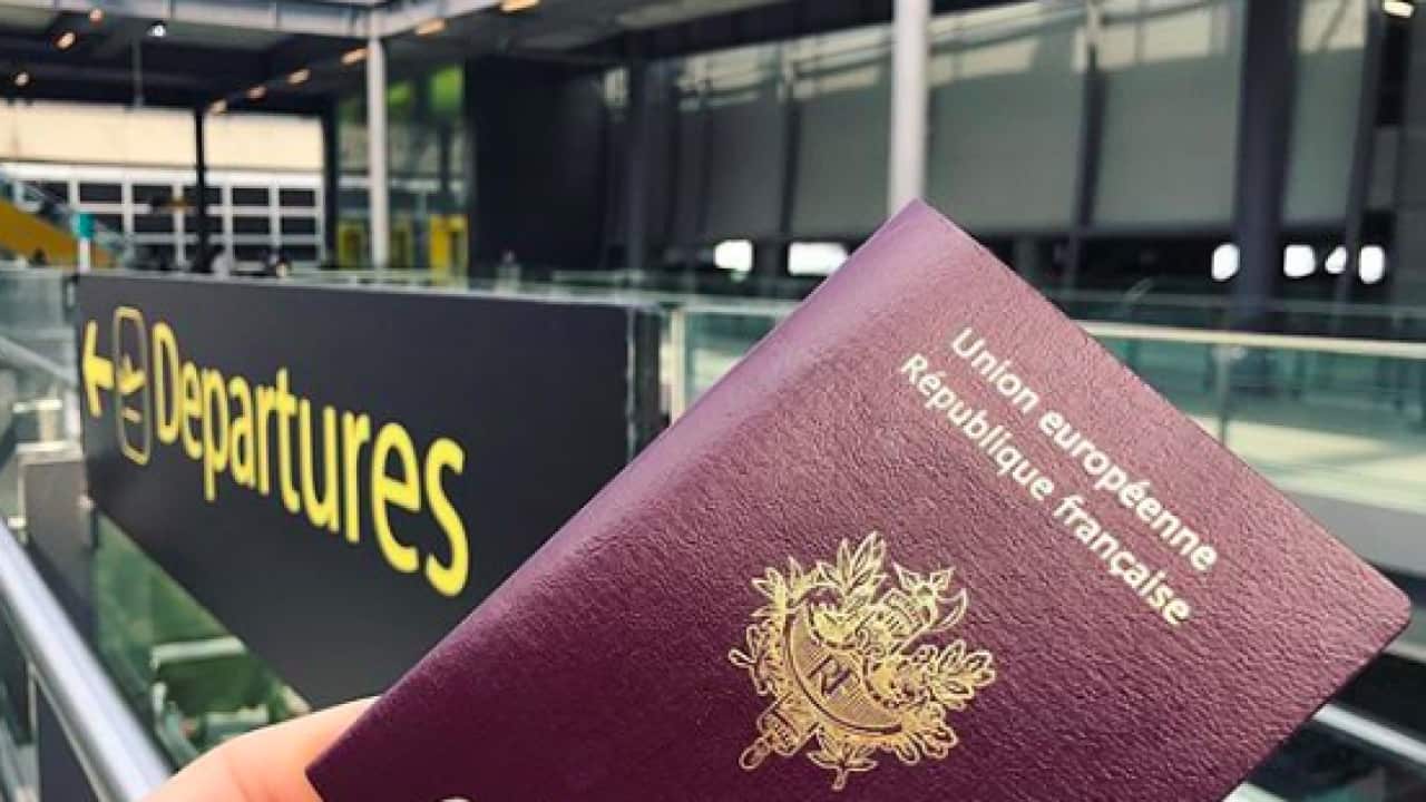 French passport