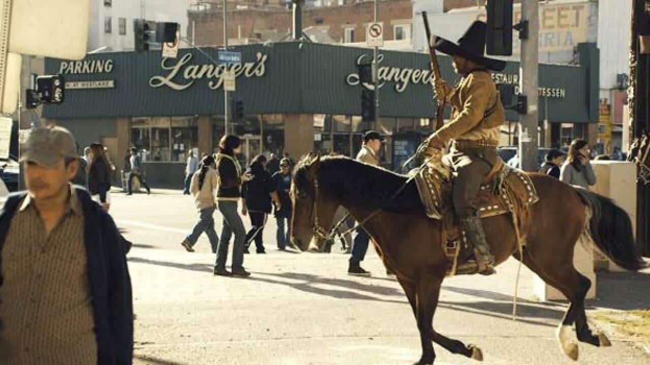 Revolution_627_991228136