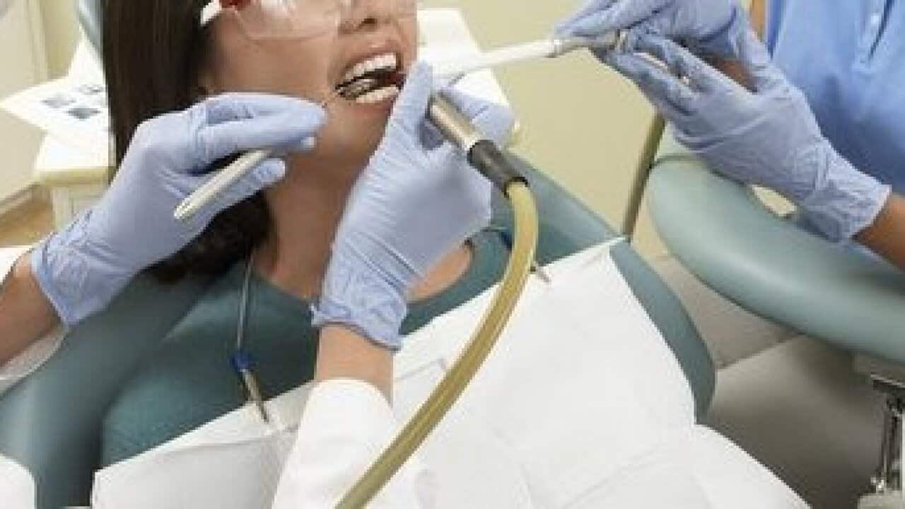 Up to 10,000 patients at a Sydney dental surgery may have been exposed to viruses including hepatitis B, C and HIV over more than three decades.