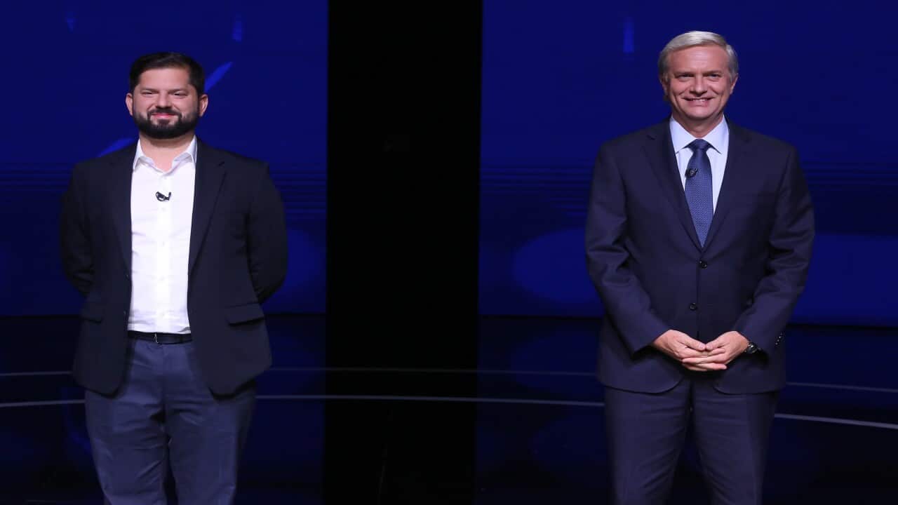 The candidate for the Republican Party, Jose Antonio Kast (R), and the candidate for the Broad Front, Gabriel Boric (L). EPA/ELVIS GONZALEZ
