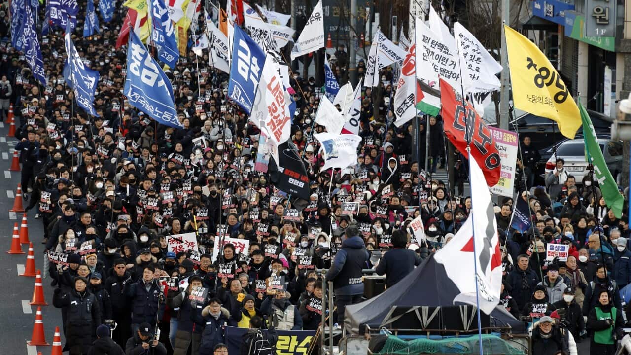 Protests in Seoul as investigators halt attempt to detain impeached president Yoon