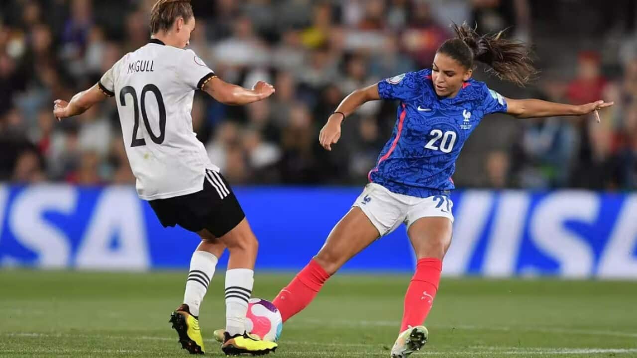 Delphine Cascarino of France (Right) is one of several athletes who have withdraw ahead of the FIFA Women's World Cup because of an ACL injury. Source: AAP / Vincent Mignott/EPA