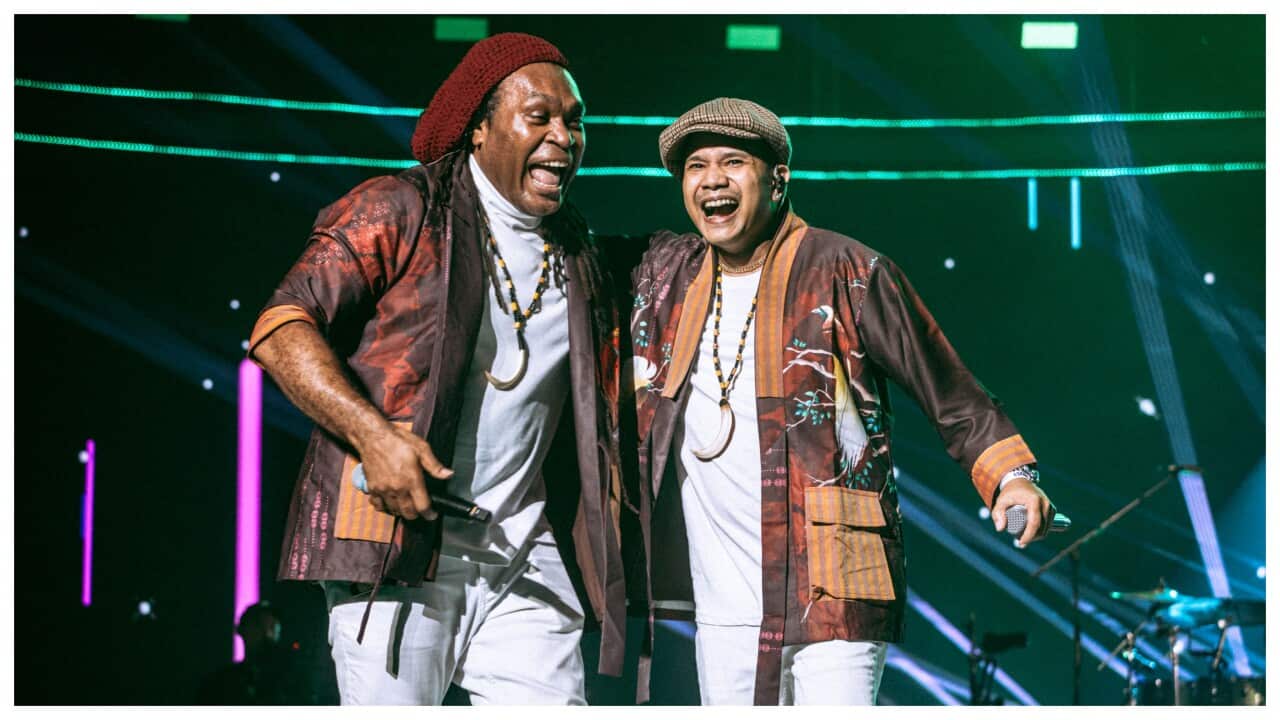 Michael Jakarimilena (left), vocalist and Stephen Arianto Wally, vocalist and songwriter NOGEI performing at the ASEAN-Korea ROUND Music Festivalat Busan Hall – 07 Jul 2024. Credit photo: ROUND Music Festival – Korea Broadcasting Service.