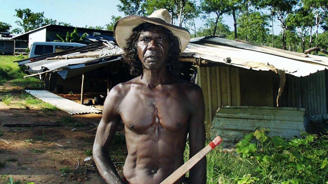 David Dalaithngu and his humpy at Tank Creek in Arhnem Land in 2002.