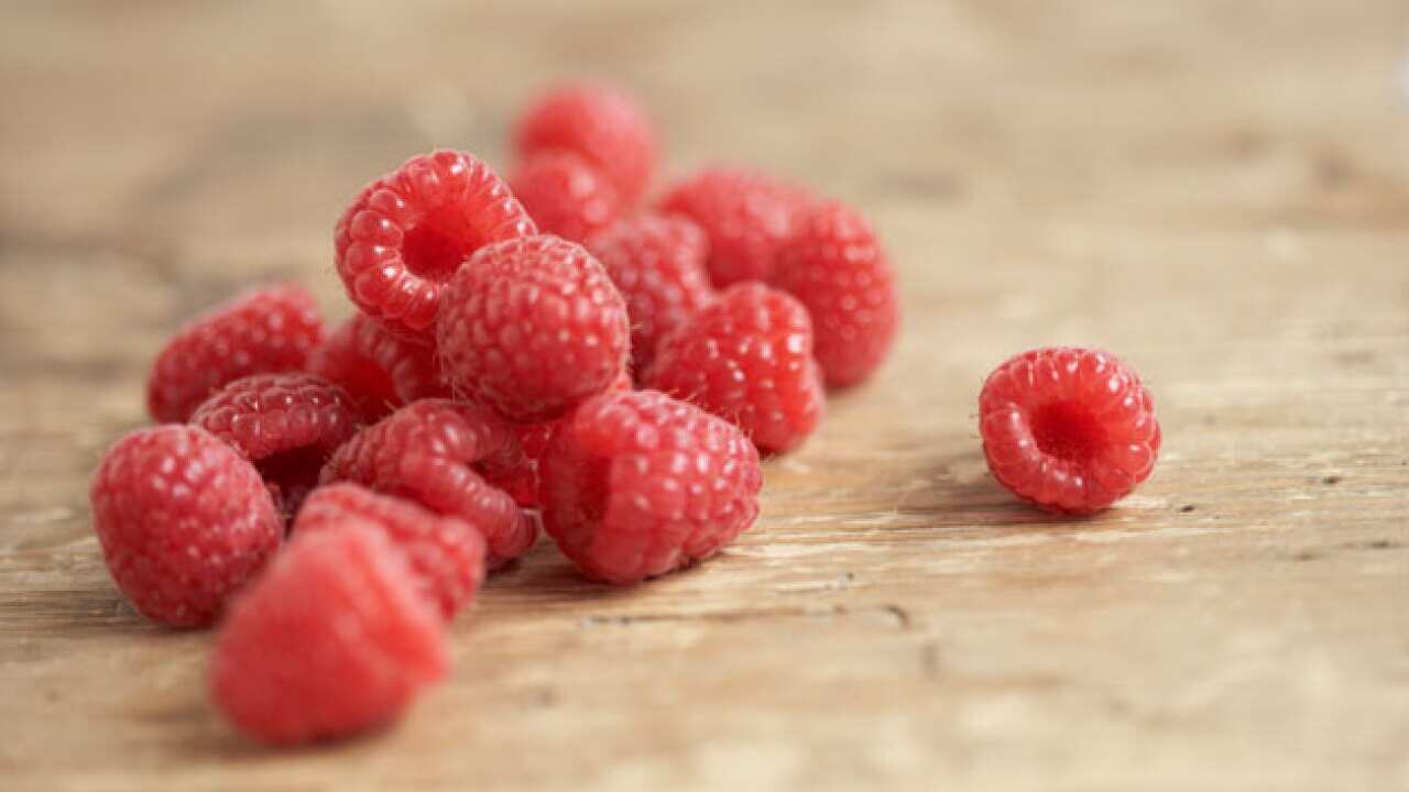 raspberries_832395849