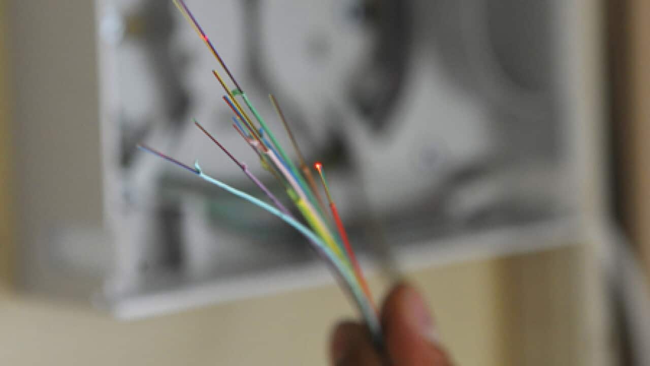 internet_cables_fibreoptics_101125_B_getty_852320586